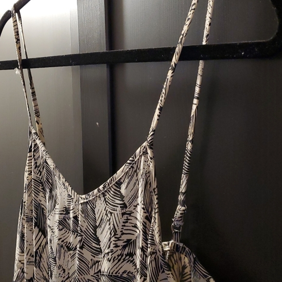 Banana Republic Spaghetti Strap Jumper - Picture 4 of 17